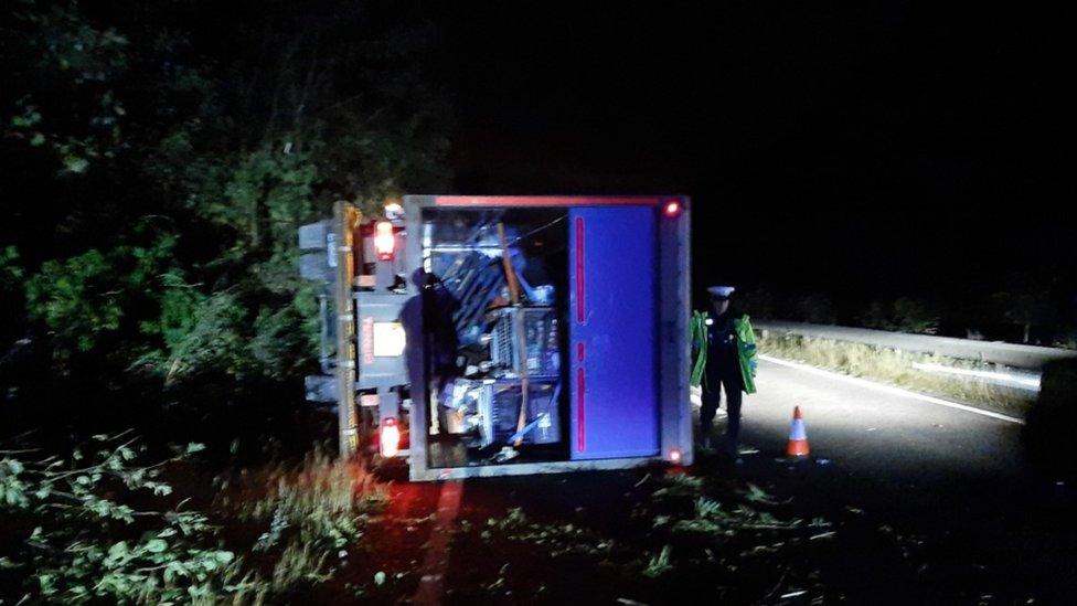 Lorry overturned on A34