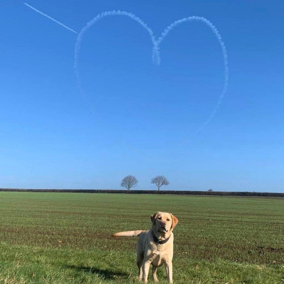 Red Arrows over Kneeton, Nottinghamshire