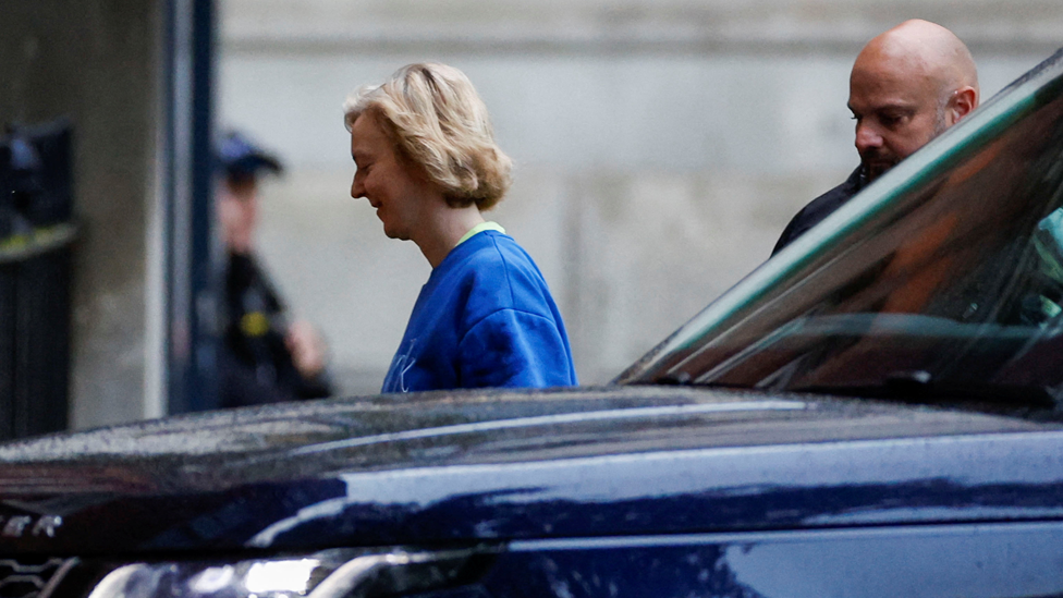 Liz Truss arriving back in Downing Street on Monday