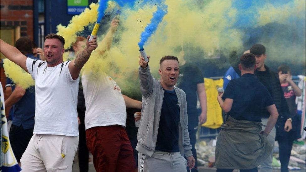 Fans with flares