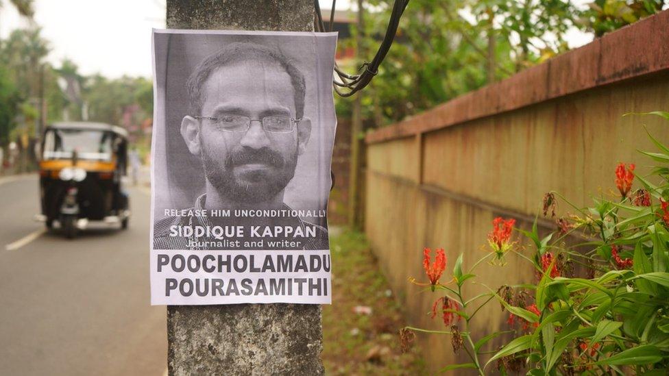 A poster in Kerala calling for Sidhique Kappan's release