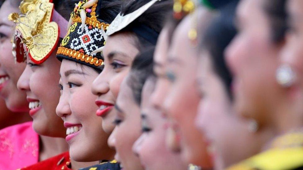 Women in Indonesia (21 September 2016)