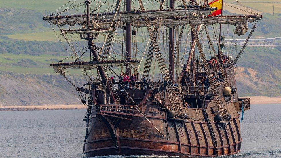 El Galeon arrives in Weymouth