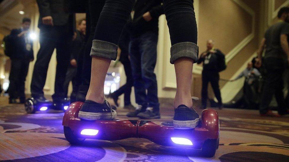 An IO Hawk model being demonstrated at a gadget show in Las Vegas