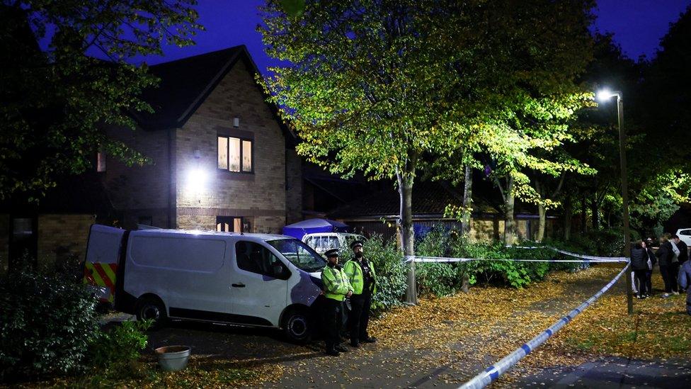 Police search at Loxbeare Drive in Furzton, Milton Keynes