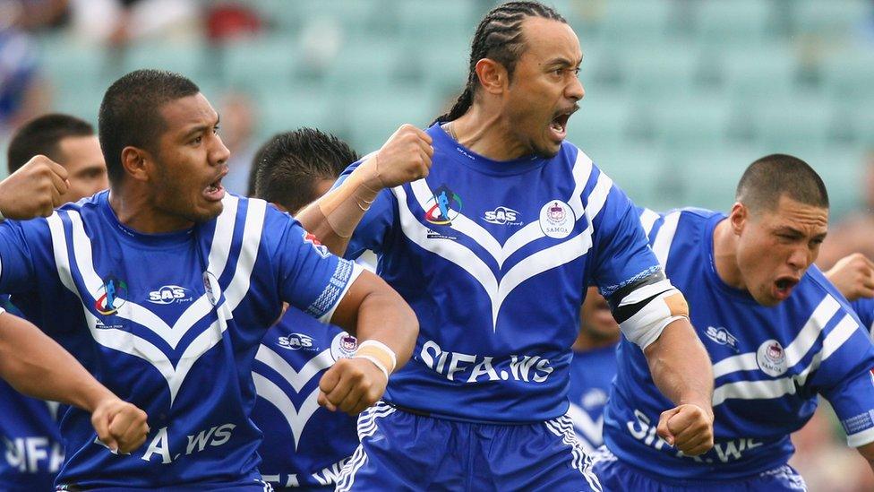 Samoan rugby league players before a World Cup match in 2008