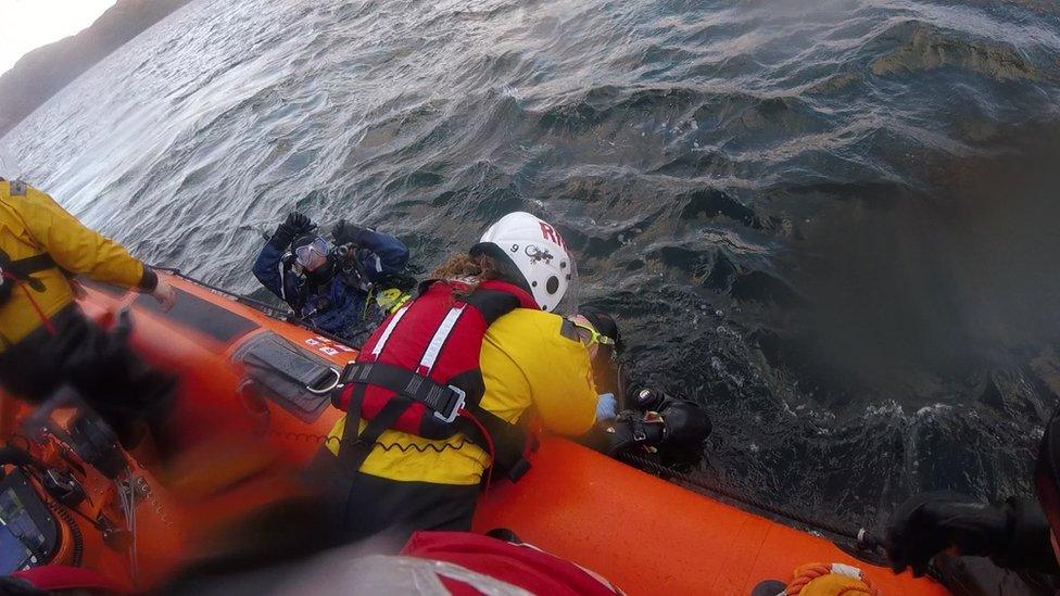 RNLI diver rescue