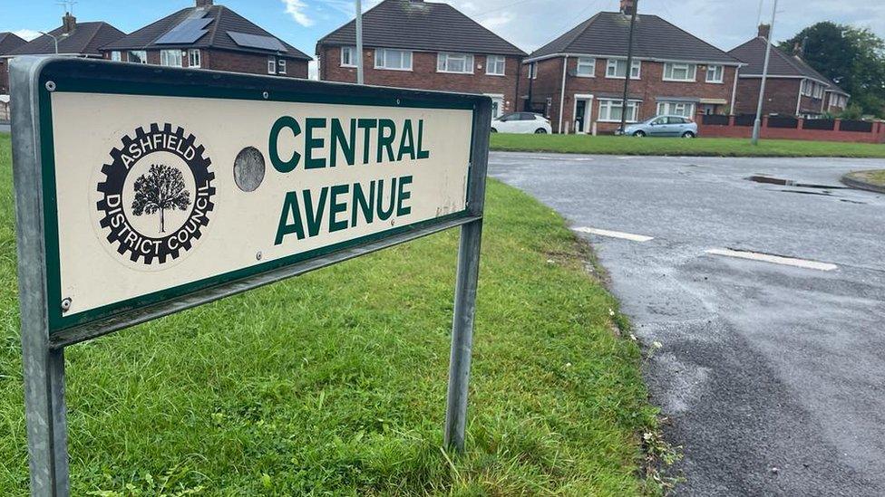 Central Avenue, Kirkby