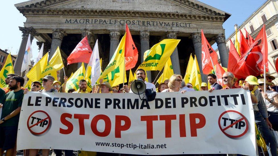 Demonstration in Rome against TTIP in 2017