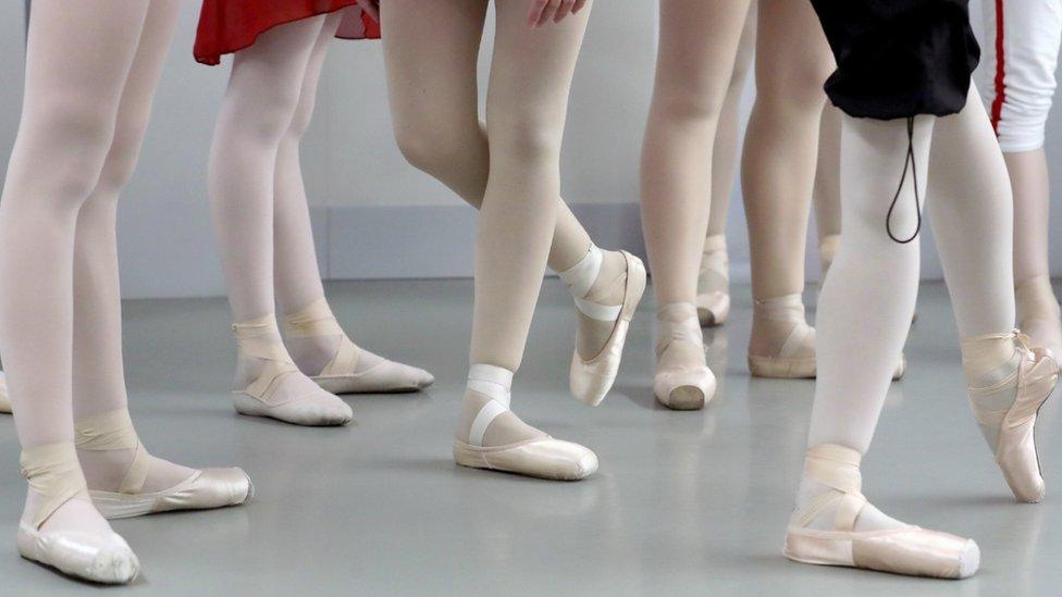 ballet dancers