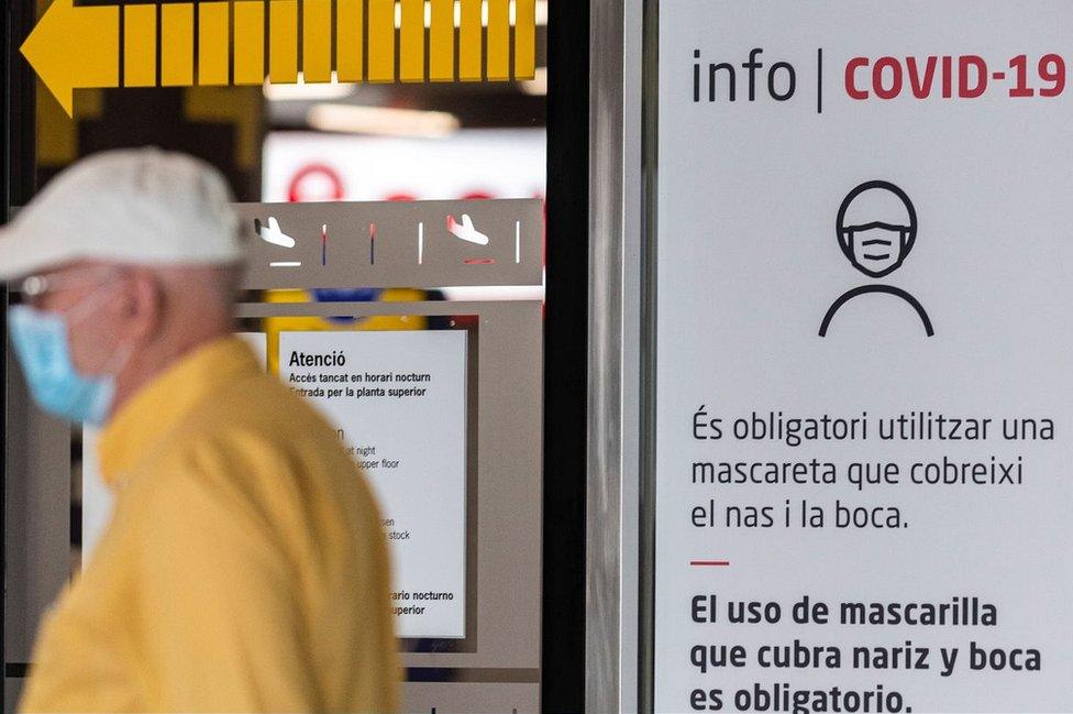 Palma de Mallorca airport sign, 21 Jun 20