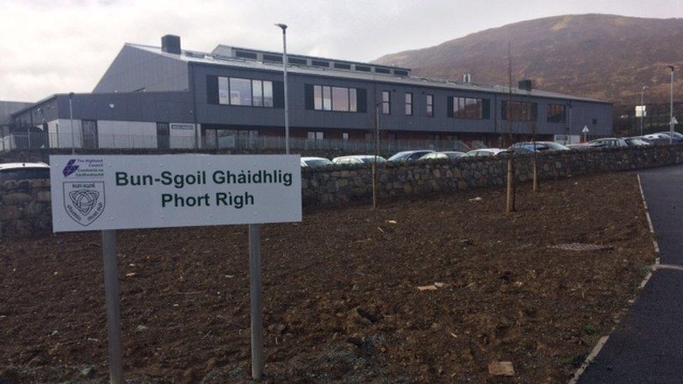 Bun-sgoil Ghàidhlig Phort Rìgh