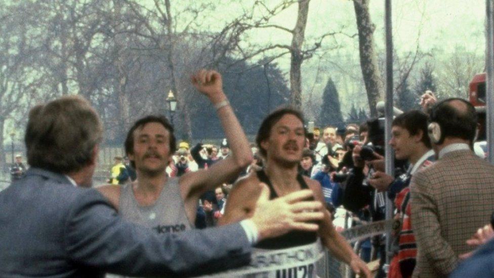 dick-beardsley-and-inge-simpson-complete-london-marathon