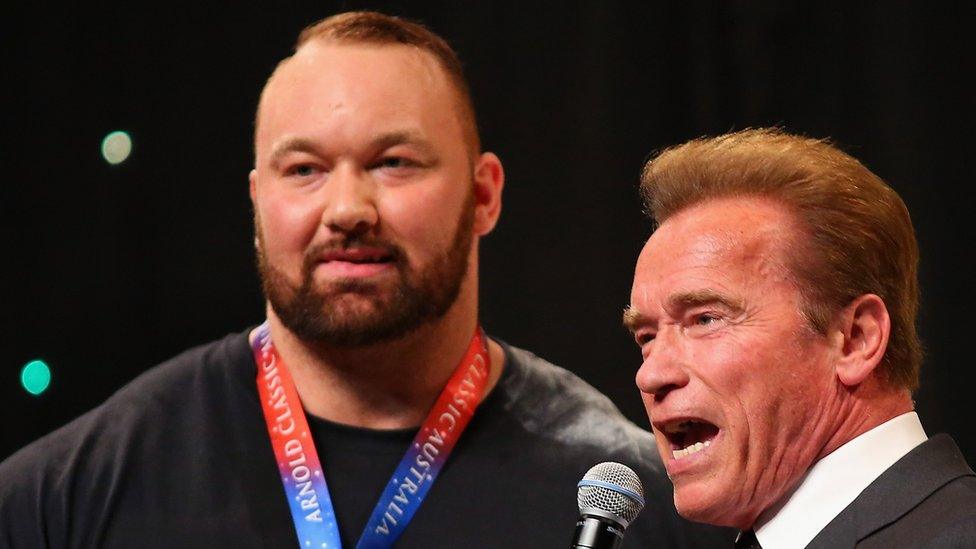 Hafthor Bjornsson and Arnold Schwarzenegger