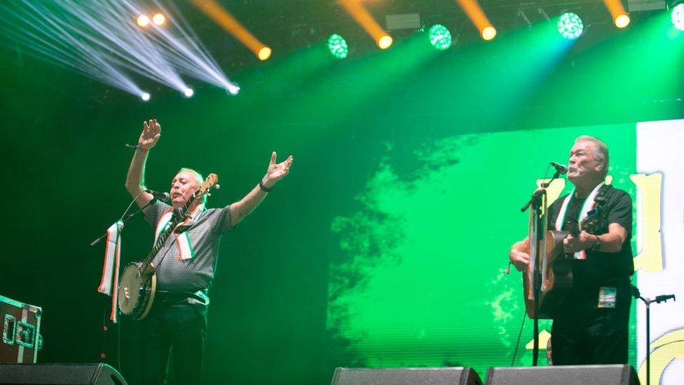 The Wolfe Tones perform in west Belfast