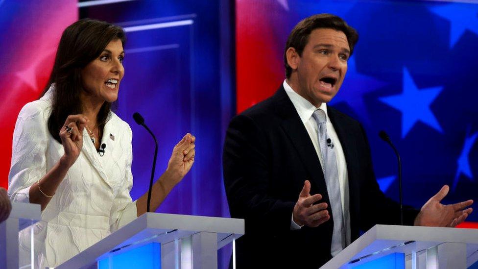 Image shows Nikki Haley and Ron DeSantis at the debate