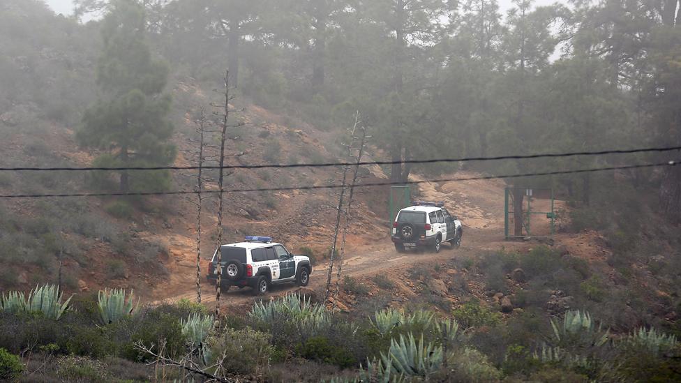 Police search near Adeje, 24 Apr 19