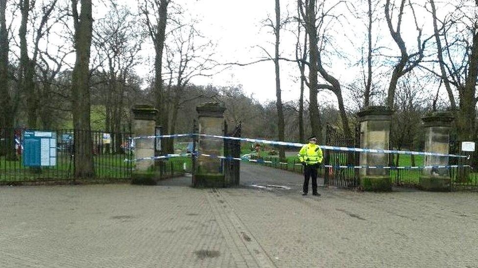 Queen's Park at Pollokshaws Road