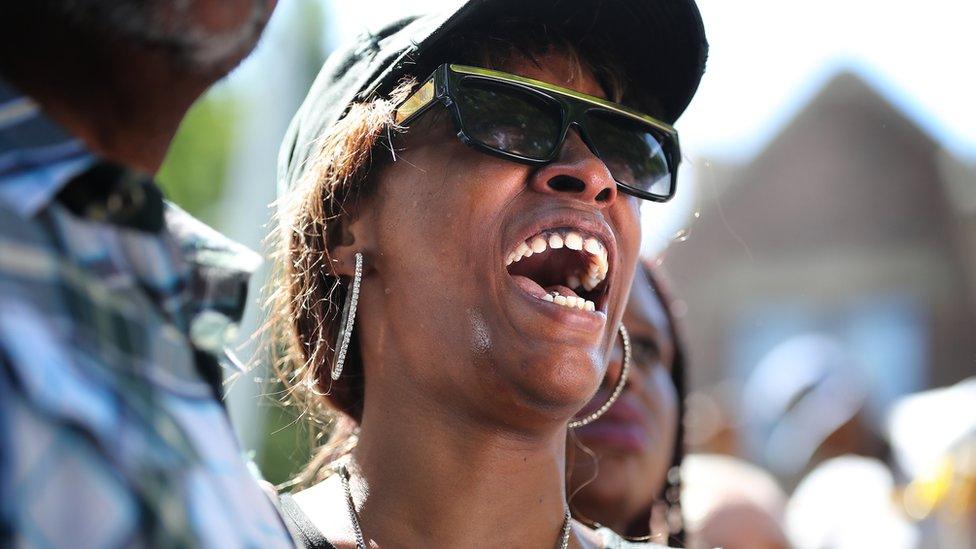 Diamond Reynolds, girlfriend of Philando Castile, weeps during press conference outside governor's residence in St Paul. Thursday, July 7, 2016.