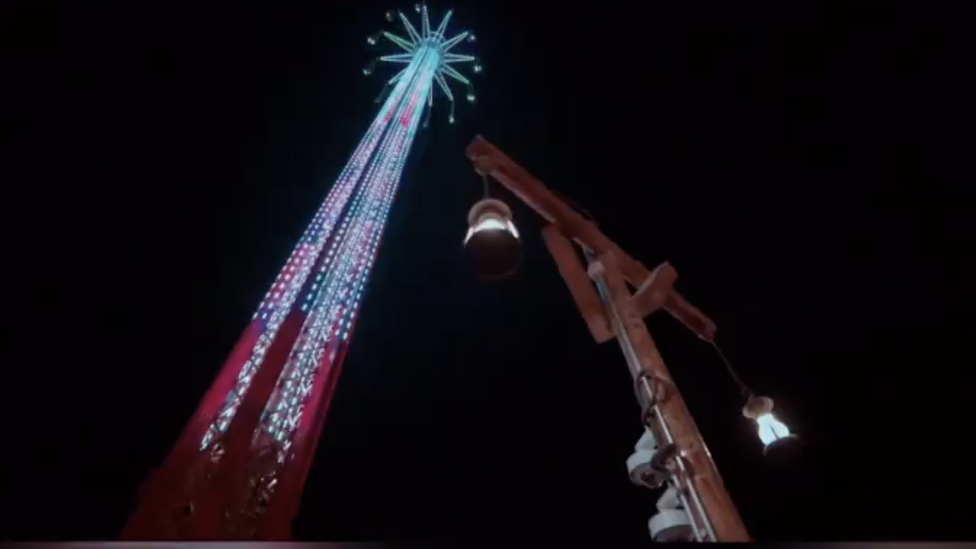 The Bollywood Skyflyer ride.