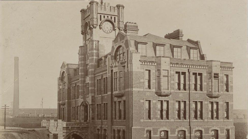 An old picture of the building