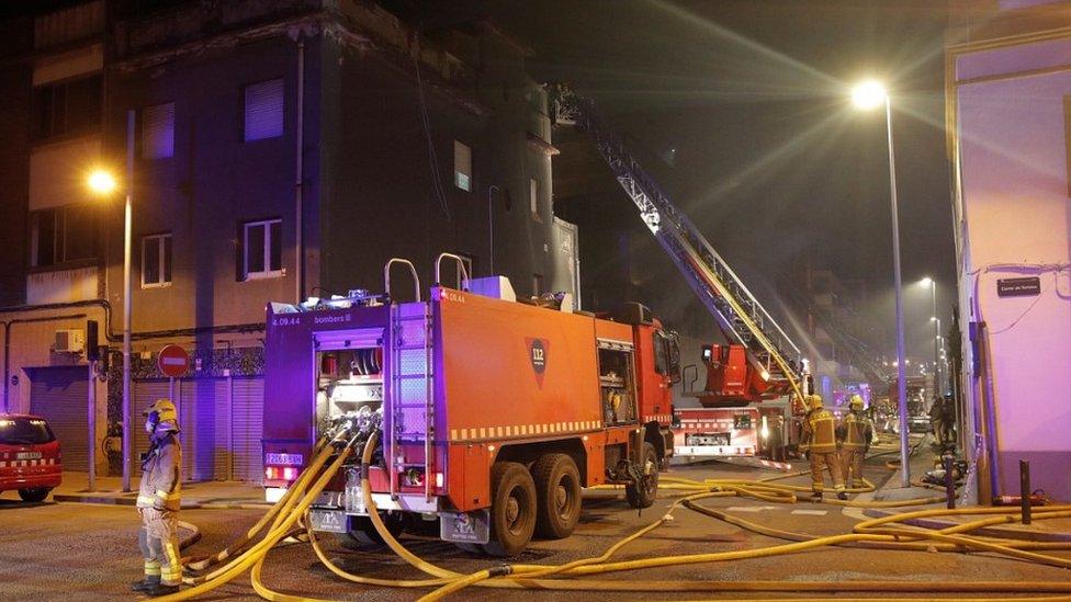 Badalona fire scene, 9 Dec 20