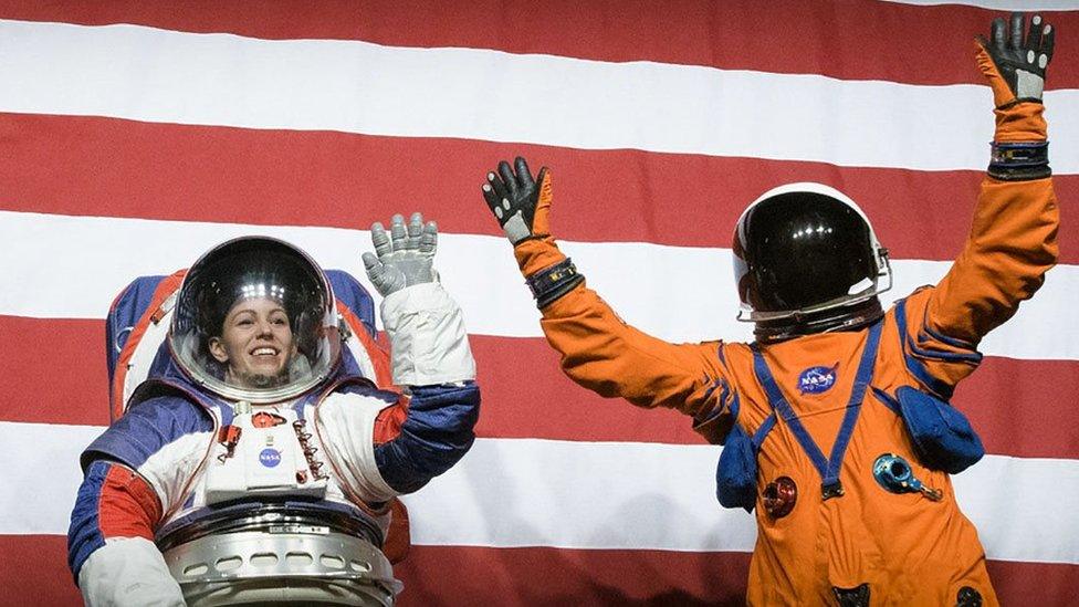 Nasa-white-and-orange-spacesuits.