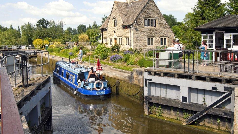 Iffley lock