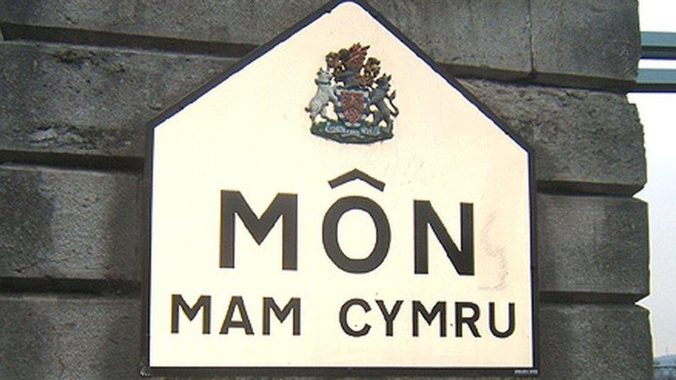 Môn Mam Cymru