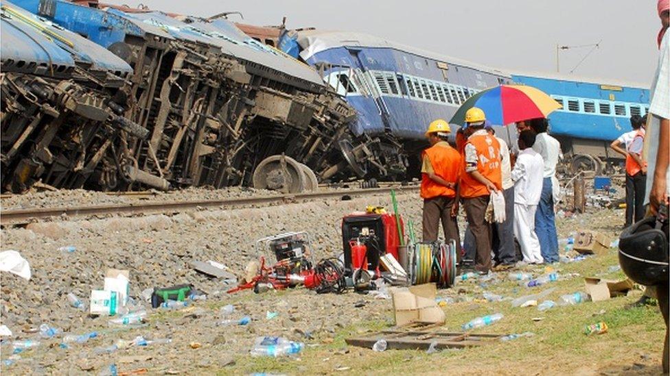 Mumbai-bound Gyaneshwari Express, which had left Kharagpur railway station, met with a fatal accident at 1.30 am between Sardiha and Khemasuli, some 20 odd kms from Kharagpur. About 13 compartments were derailed and on top of that a goods train coming from opposite direction rammed into the derailed bogey