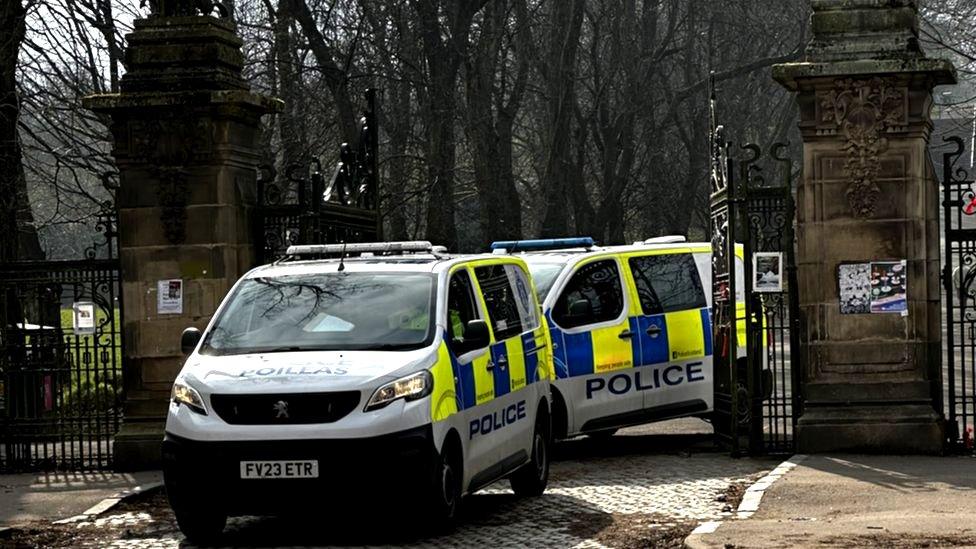 police vans at Queen's Park