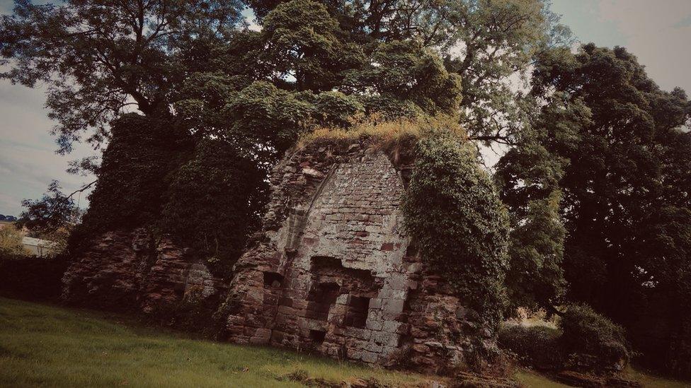 Lindores Abbey