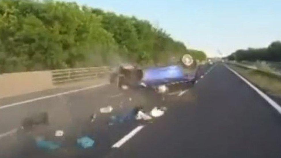 The mini landing on its roof