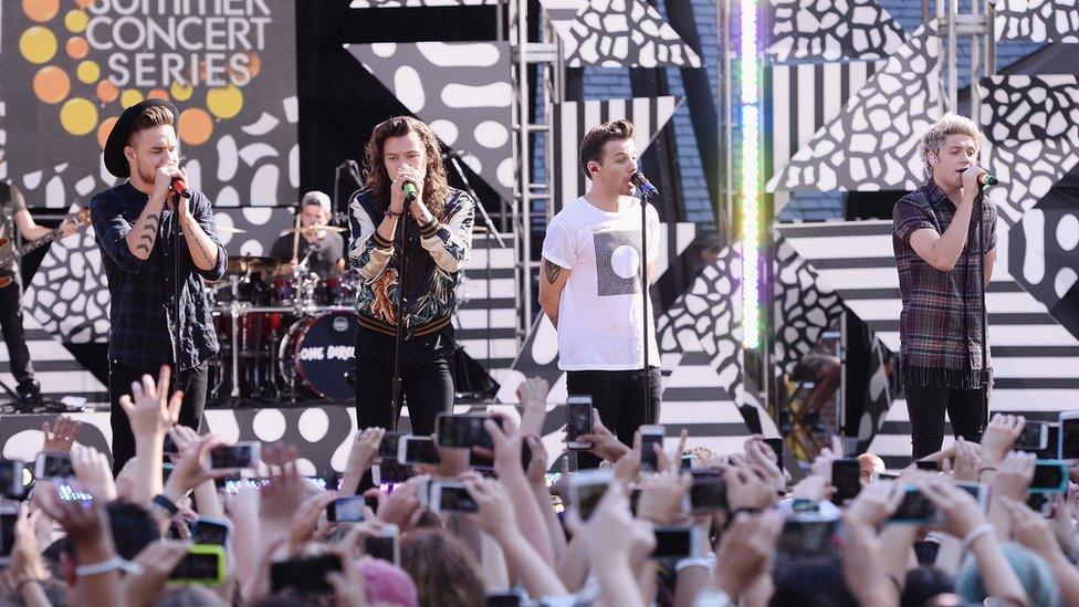 One Direction perform in New York