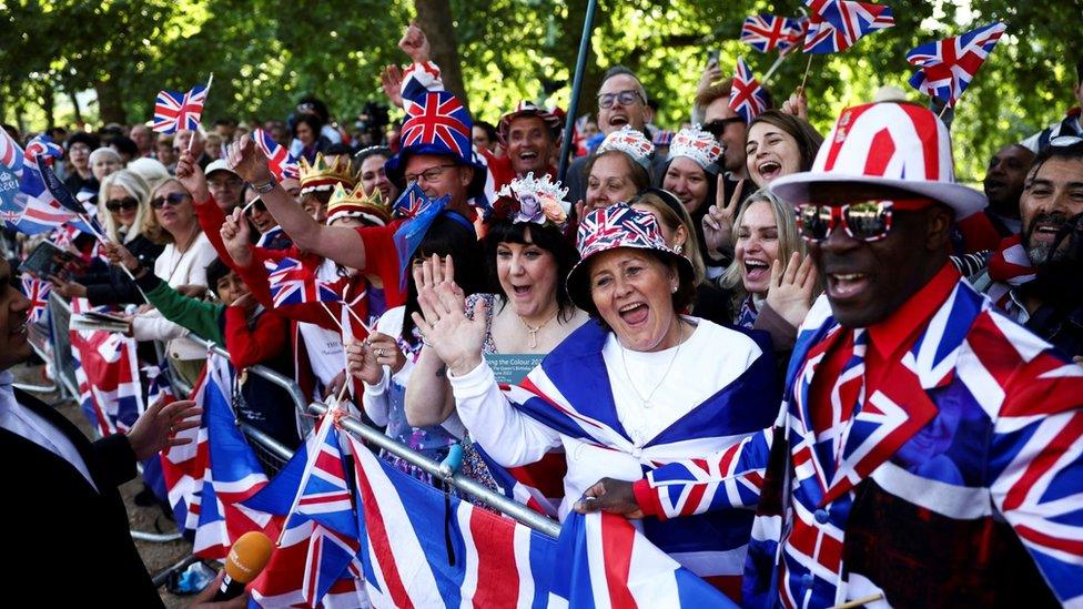 Crowd on the Mall for Trooping of the Colour