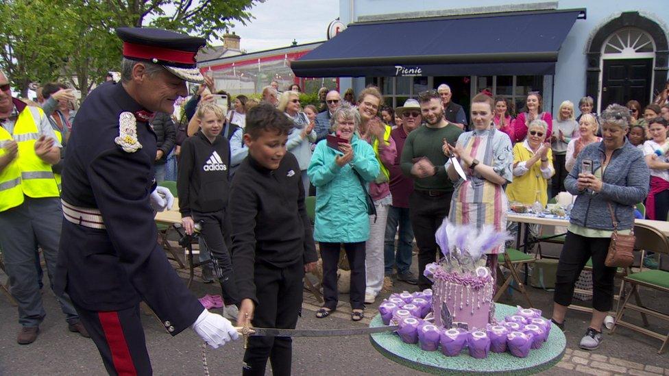 cake cutting