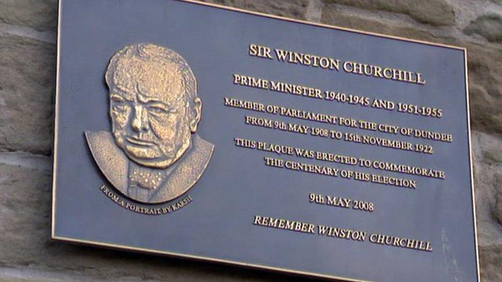 Plaque to Winston Churchill in Dundee