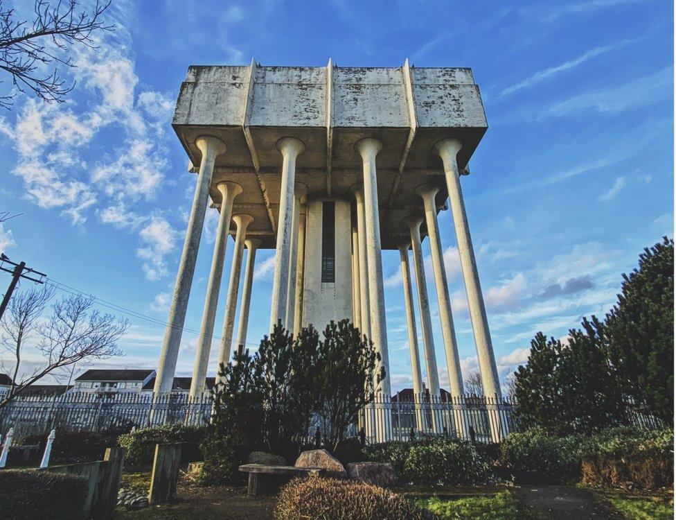 Cranhill water tower