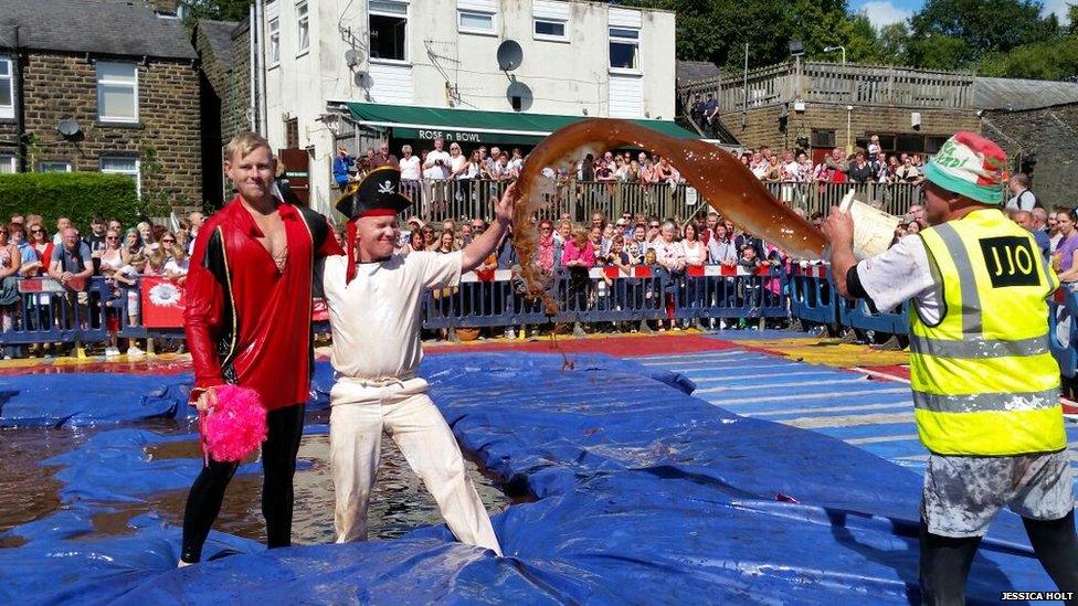 Gravy wrestling