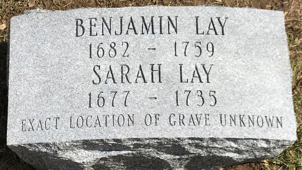 Grave market at Abington Quaker Burial Ground