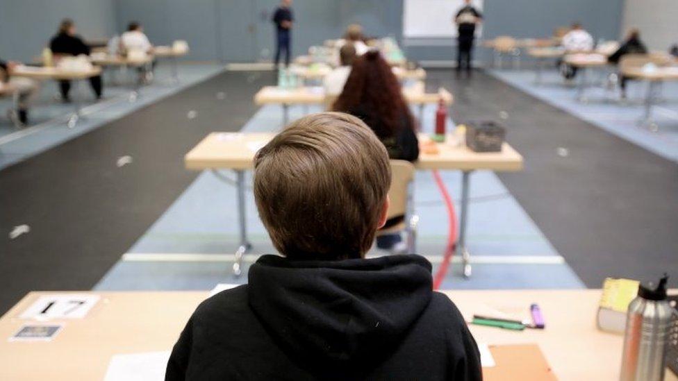 This school sports hall in Germany has been converted into a classroom