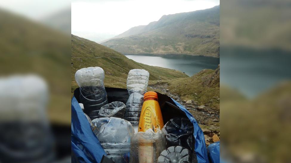 Litter in snowdonia