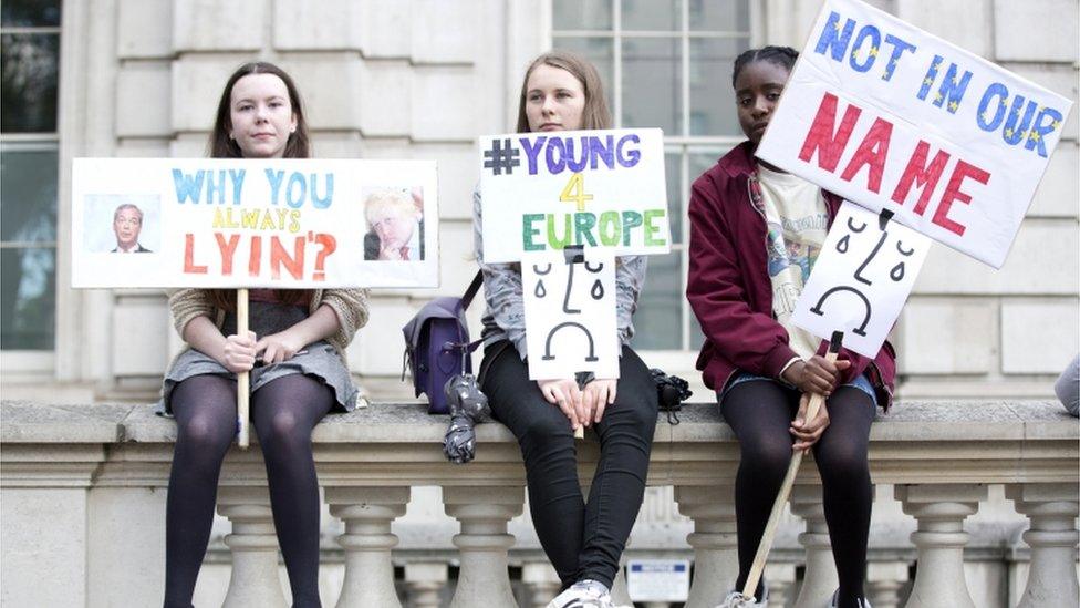 Anti-Brexit protesters at Downing Street