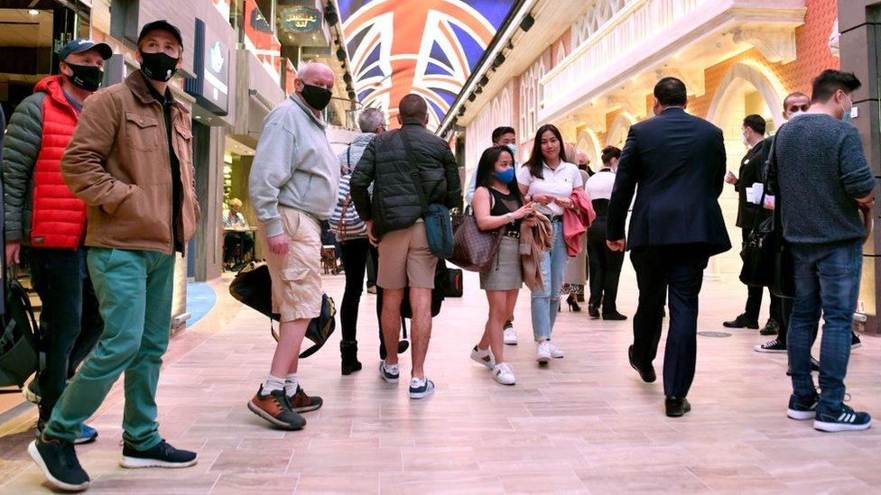 Passengers on the MSC Virtuosa