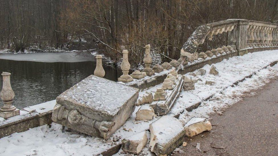 Clumber Park Ornamental Bridge damage