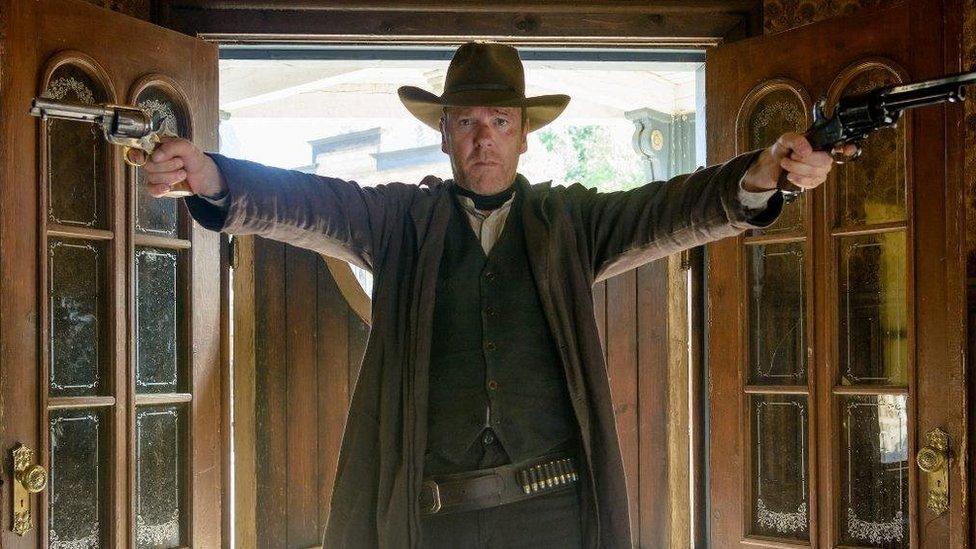 Keifer Sutherland in Forsaken