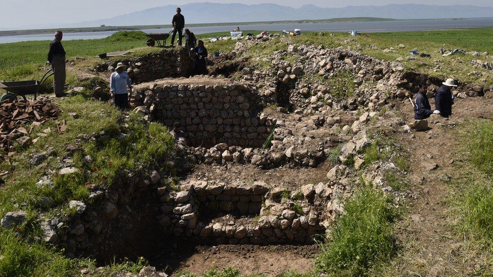 Walls unearthed at Qalatga Darband