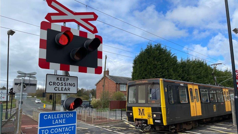 The level crossing at Callerton Parkway