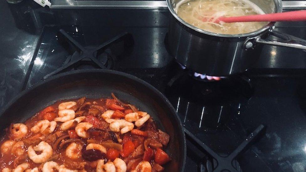 Coginio King Prawn Linguine