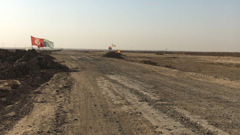 Road that leads from Mosul to Raqqa, now under Shia paramilitary control